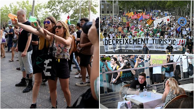 From Hotel Bans To Squirting Water Gun: Here's Why Barcelona Is Protesting Against Tourism - | Photo: AP